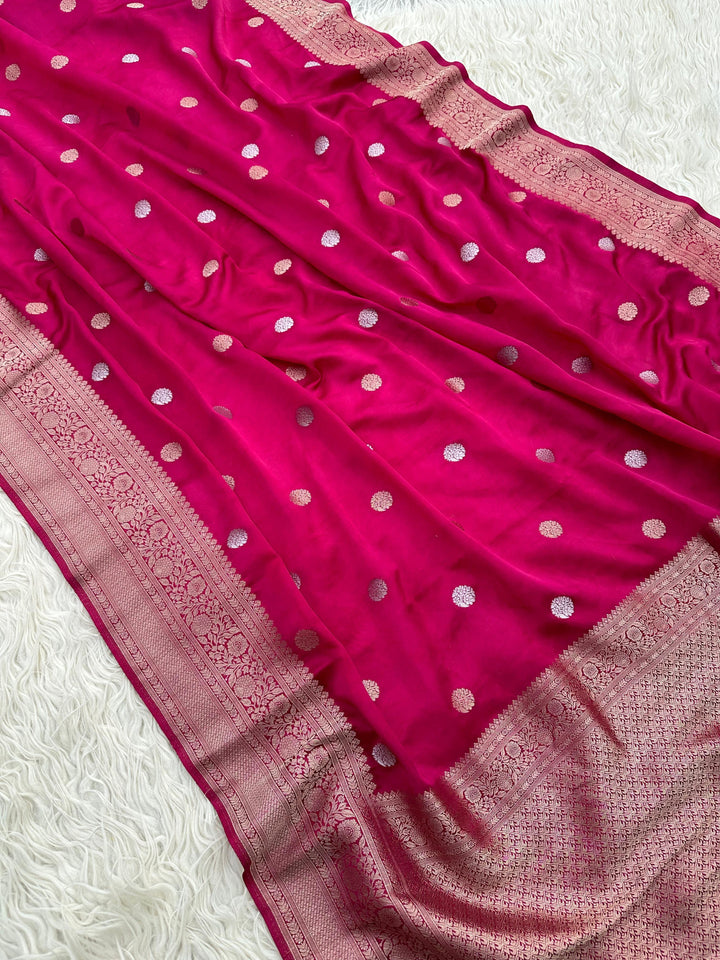 Elegant Banarasi Silk Saree with Exquisite Zari Work