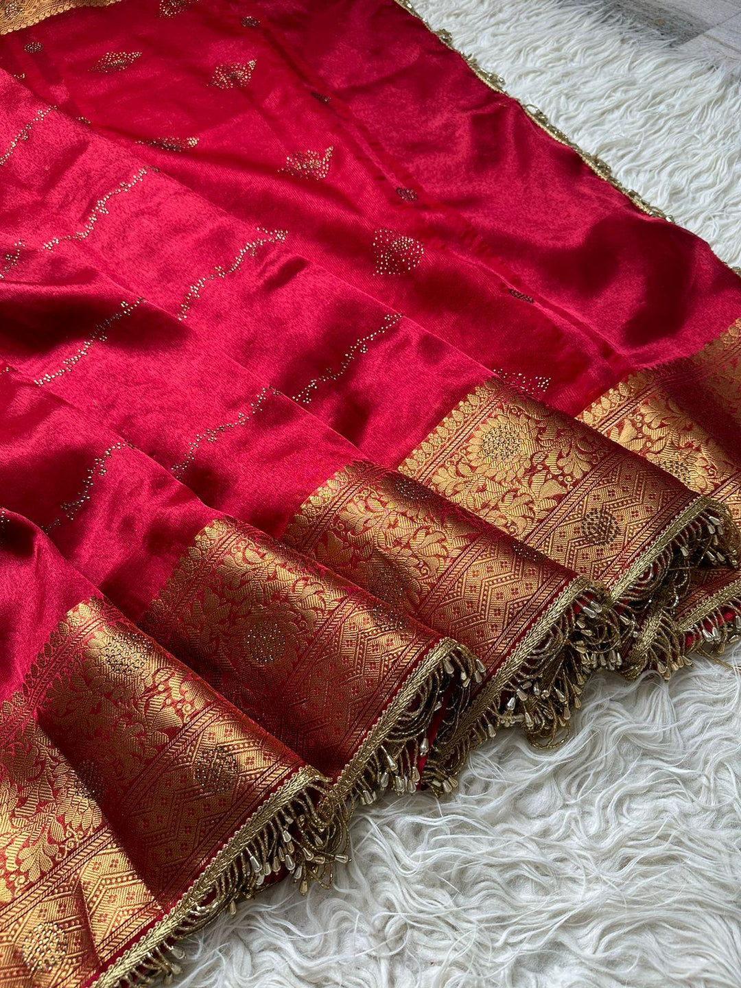 Luxurious Handmade Tissue Silk Saree for Festive Elegance