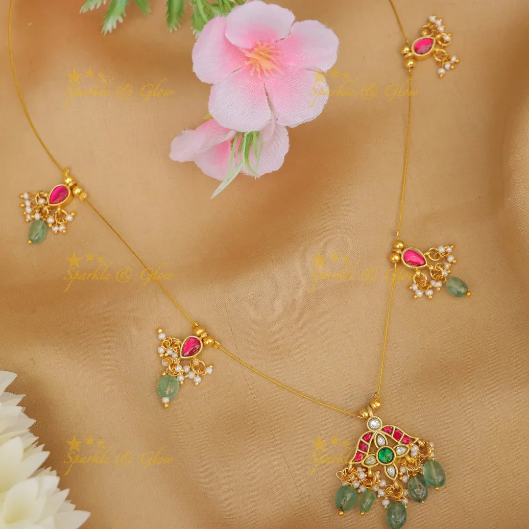Stunning Kundan Floral Necklace for Festive Elegance
