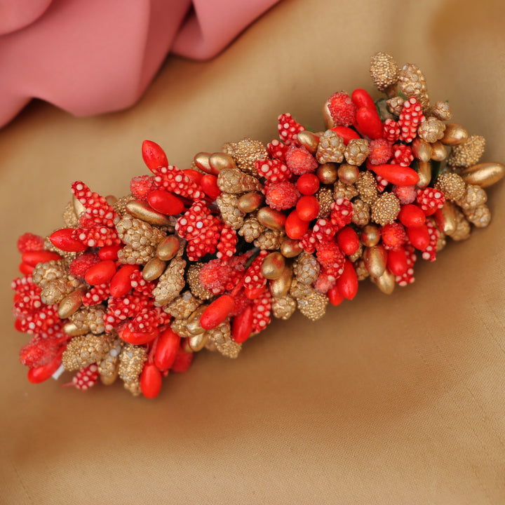 Exquisite Floral Hair Clip – Gold Festive Jewelry