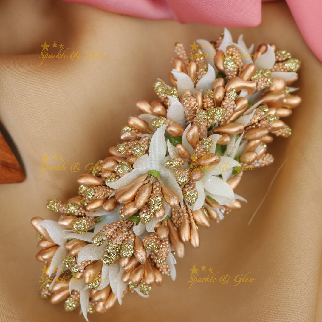 Elegant Sparkling Gold Hair Clip for Weddings