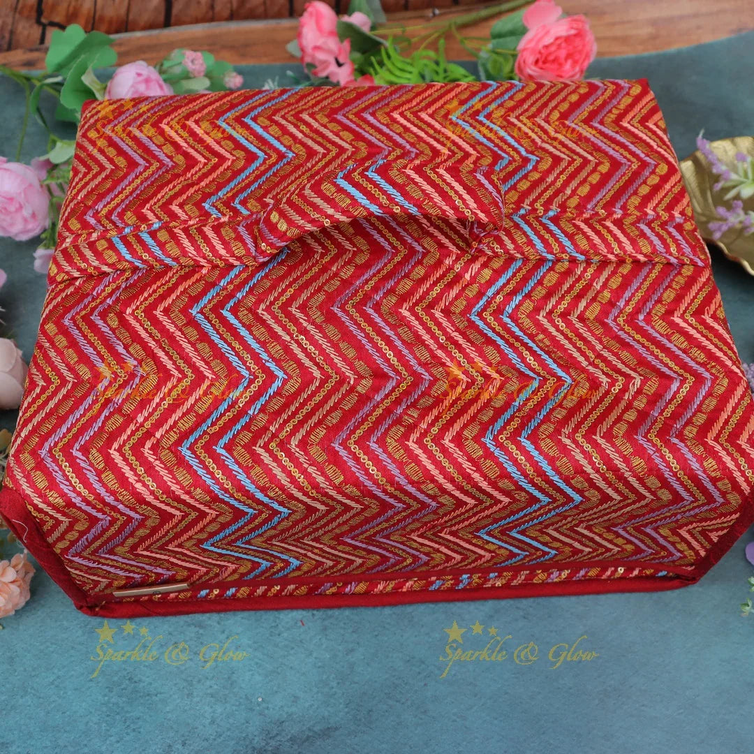 Luxurious Zigzag Jewellery Organiser - Essential Accessory