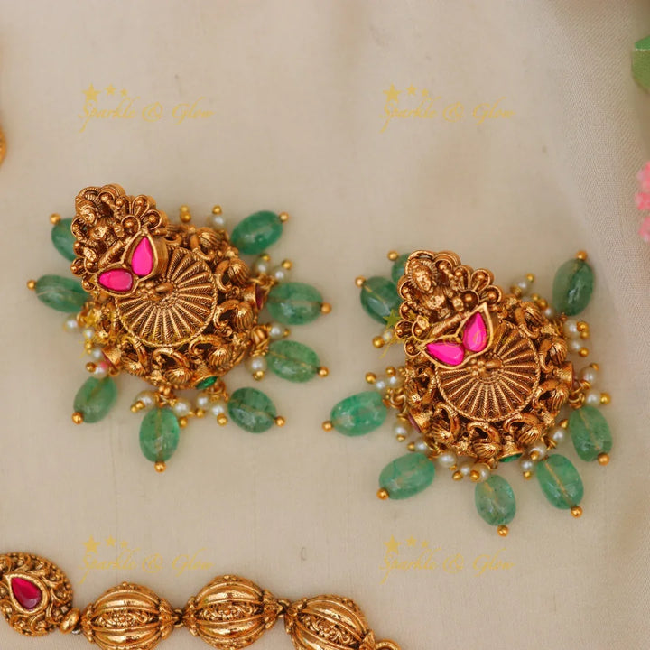 Lakshmi Jadau Kundan Necklace Set - Shop Now