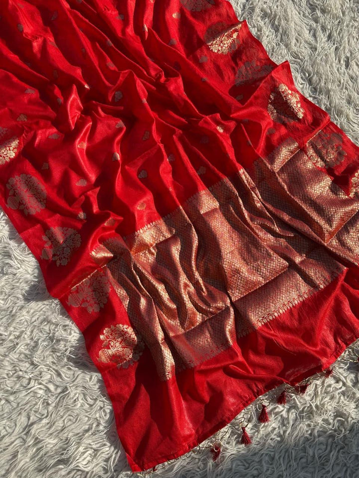 Exquisite Red Silk Saree with Gold Zari for Celebrations