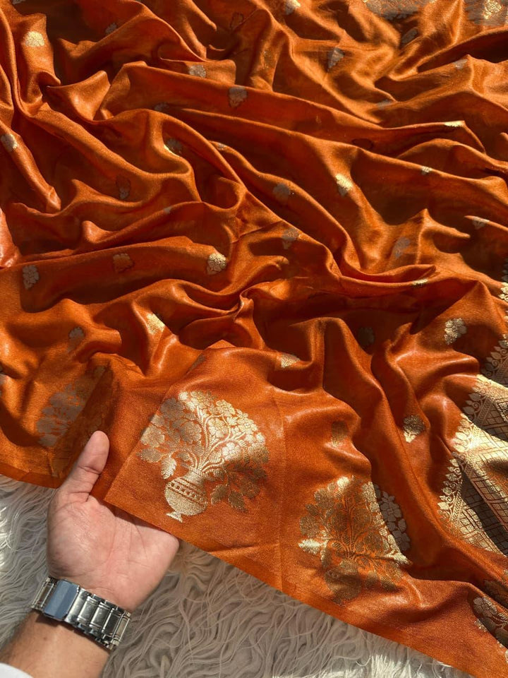 Exquisite Red Silk Saree with Gold Zari for Celebrations