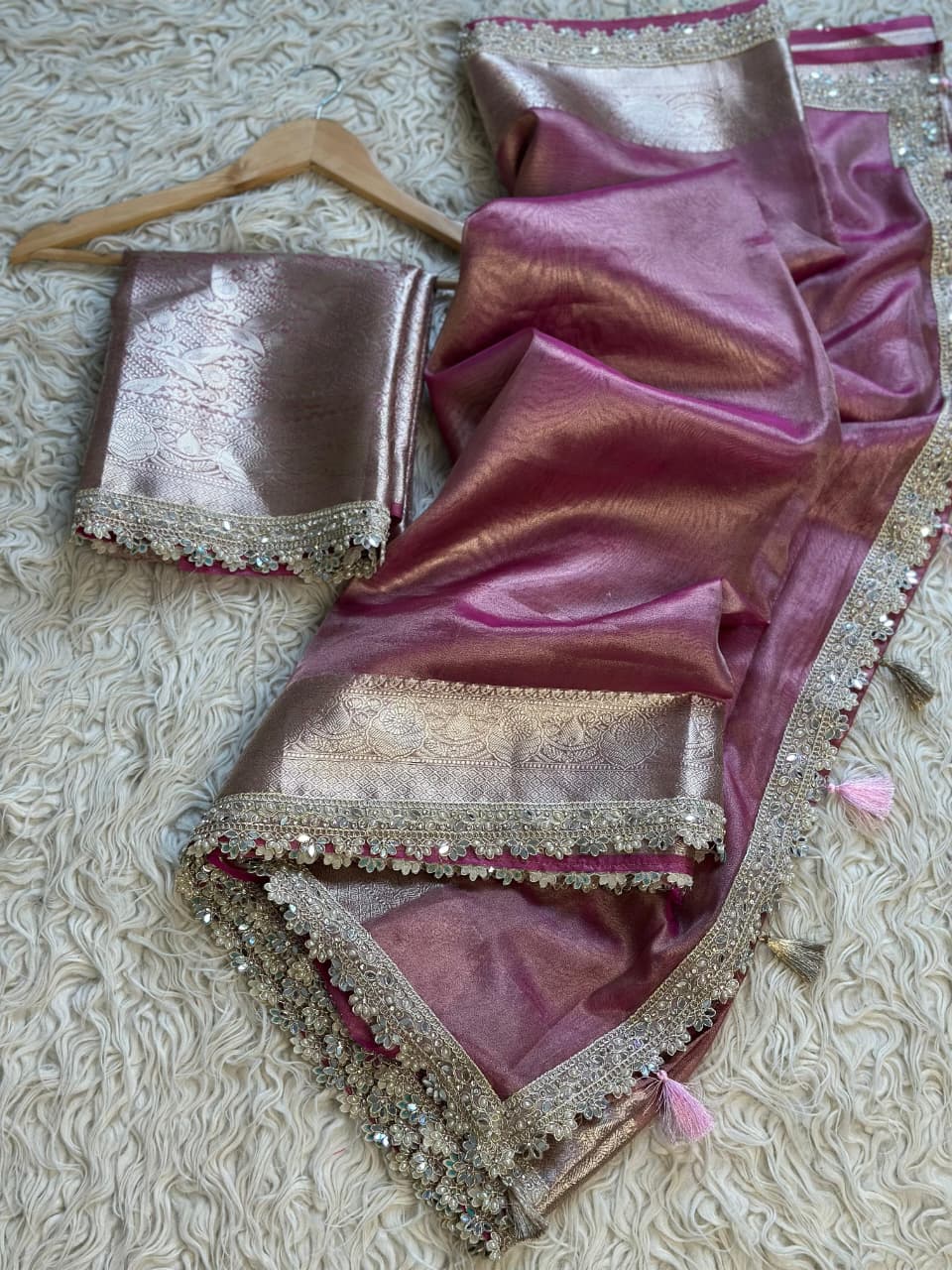 Banarasi Maharani Tissue in Diamond Avtar Saree