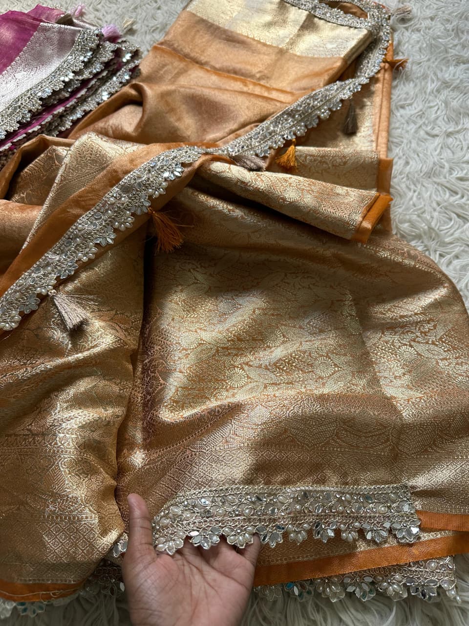 Banarasi Maharani Tissue in Diamond Avtar Saree