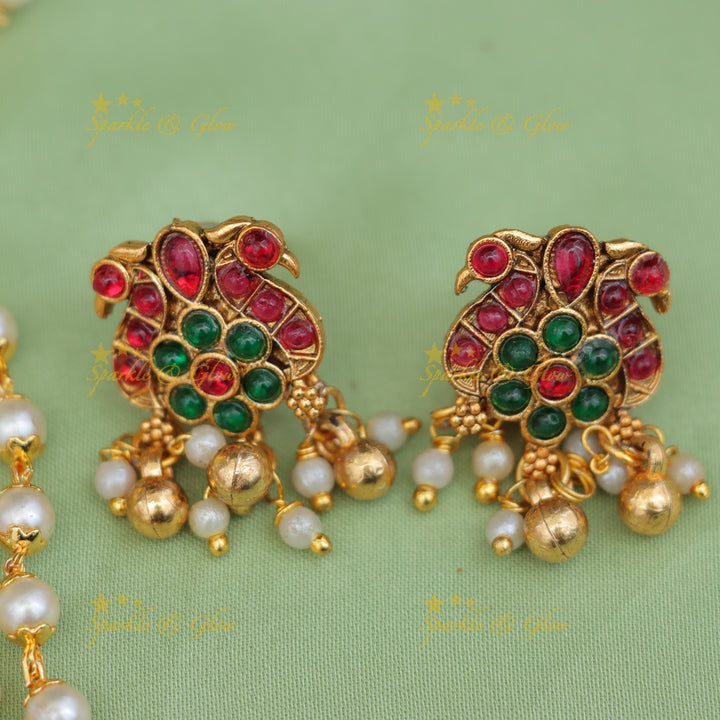 Exquisite Kemp Jewellery with Pearl Detailing