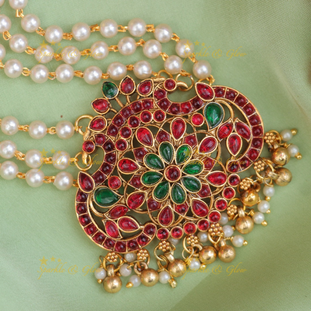 Exquisite Kemp Floral Pendant Necklace with Pearls