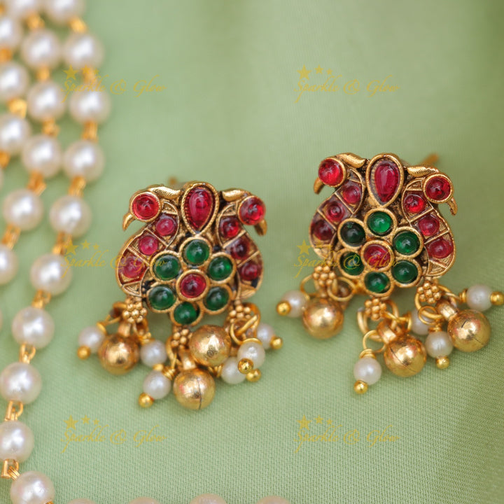 Exquisite Kemp Floral Pendant Necklace with Pearls