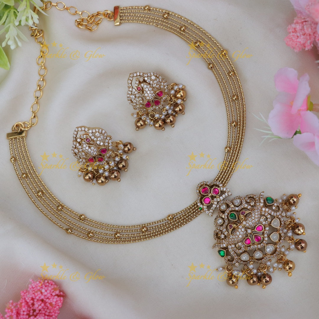 Exquisite Peacock Floral Necklace - Sparkle & Glow