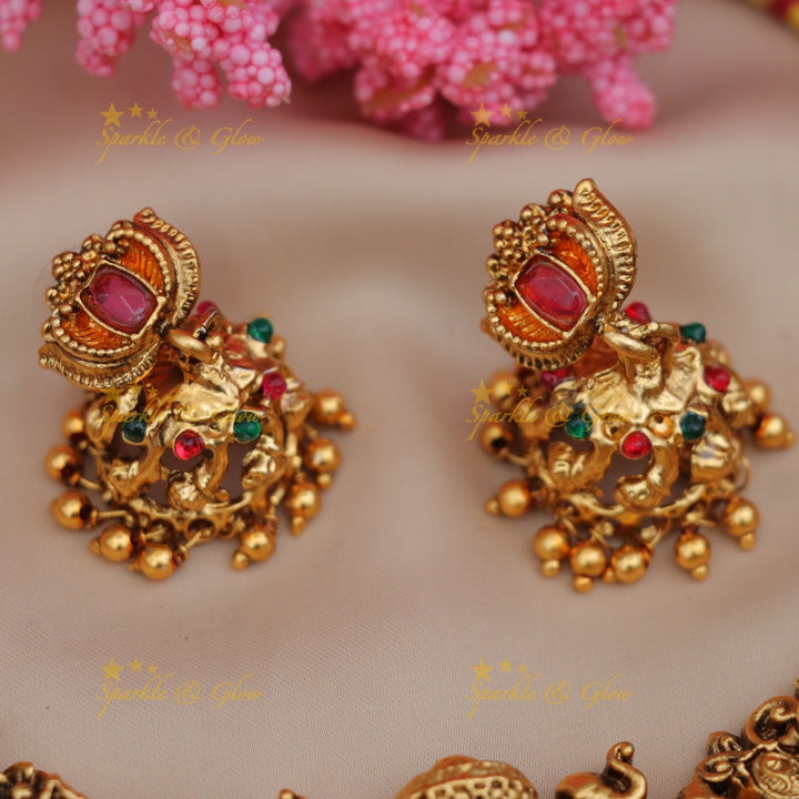 Luxurious Temple Bridal Necklace Set for Weddings