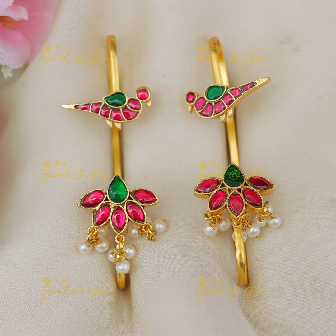 Exquisite Floral Peacock Jadau Earrings - Elegant Gold Design