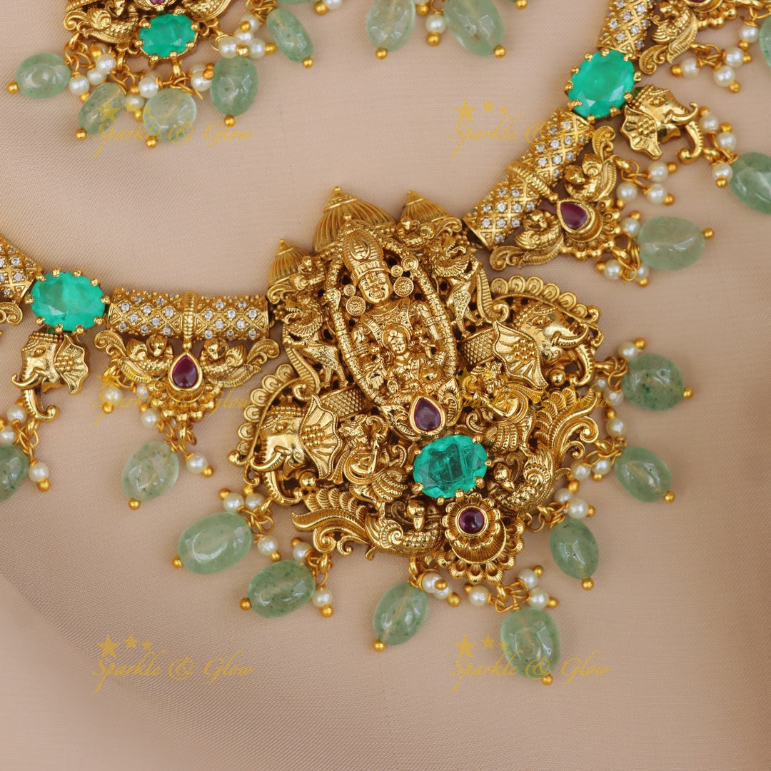 Exquisite Balaji Necklace Set - Golden Elegance