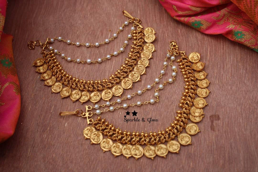 Peacock carved coin mattal - Sparkle and Glow