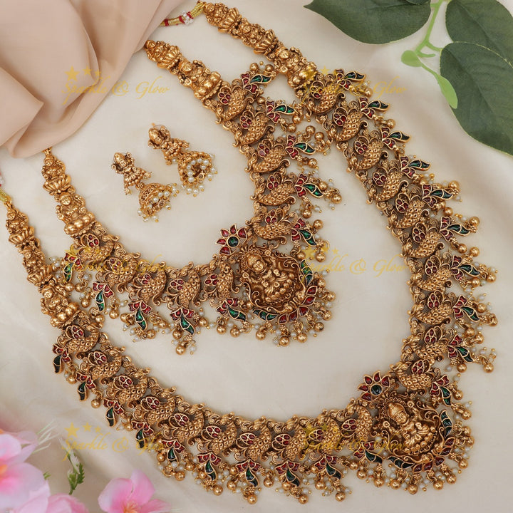 Exquisite Lakshmi Bridal Necklace Set for Timeless Elegance