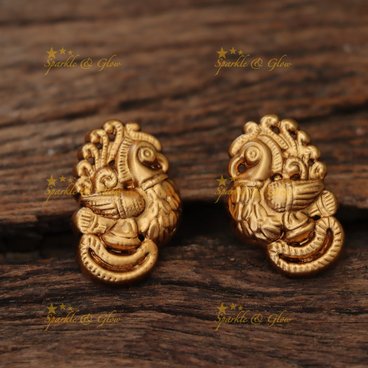 Exquisite Kemp Peacock Choker Necklace for Regal Weddings