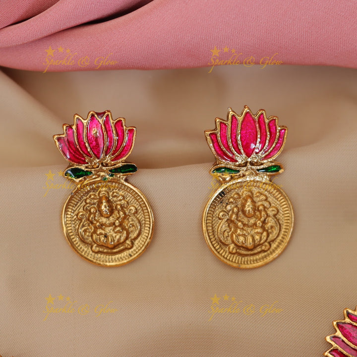 Exquisite Lotus Coin Necklace for Festive Elegance