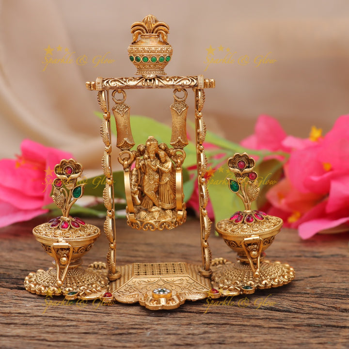 Exquisite Gold Kumkum Box for Auspicious Celebrations