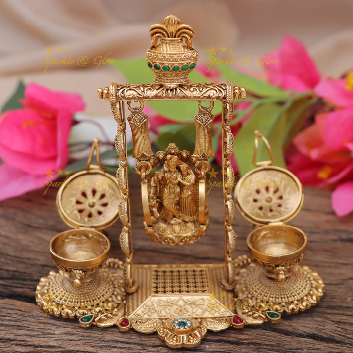 Exquisite Gold Kumkum Box for Auspicious Celebrations