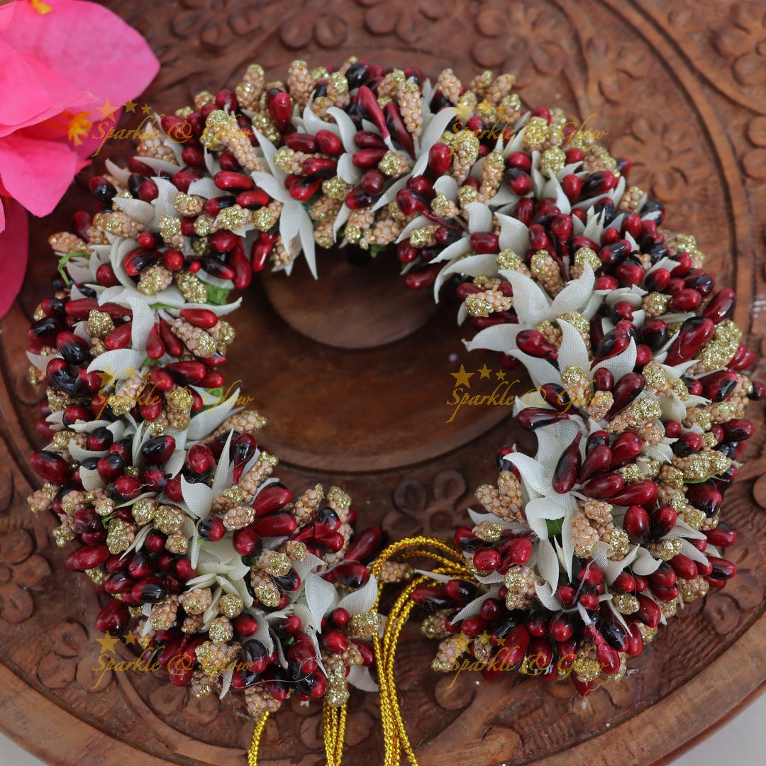 Elegant Floral Gajra - A Festive Must-Have for Hair