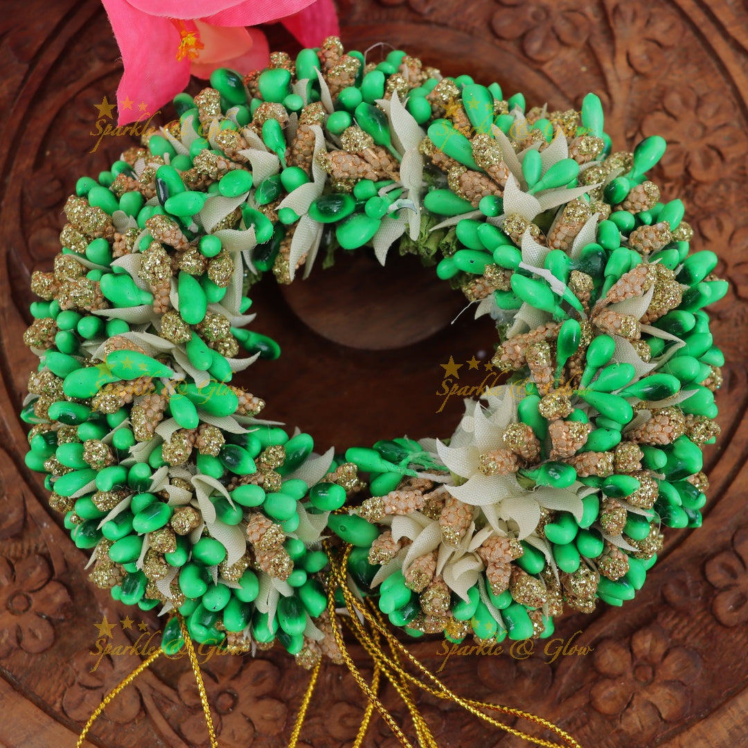 Elegant Floral Gajra - A Festive Must-Have for Hair