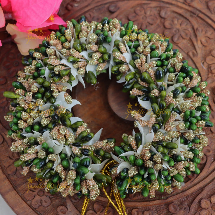 Elegant Floral Gajra - A Festive Must-Have for Hair