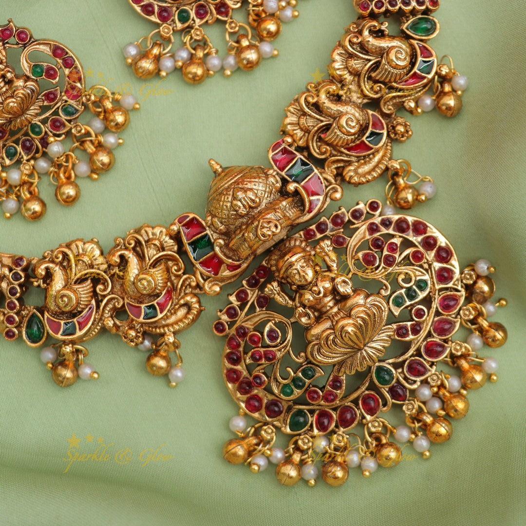 Splendid Kemp Lakshmi Necklace - Captivating Festive Jewelry