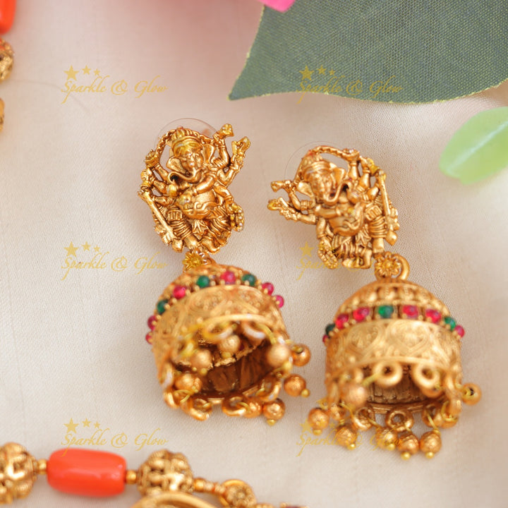 Exquisite Ganesha Necklace - Festive Gold Joy