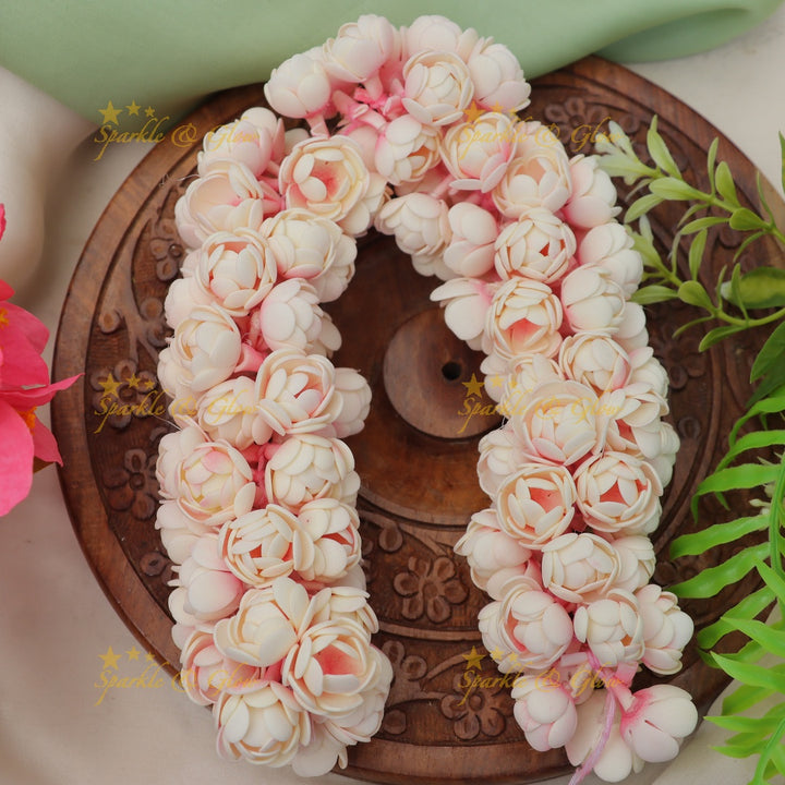 Floral Gajra Hair Accessory for Weddings & Festive Wear 1 Mollam