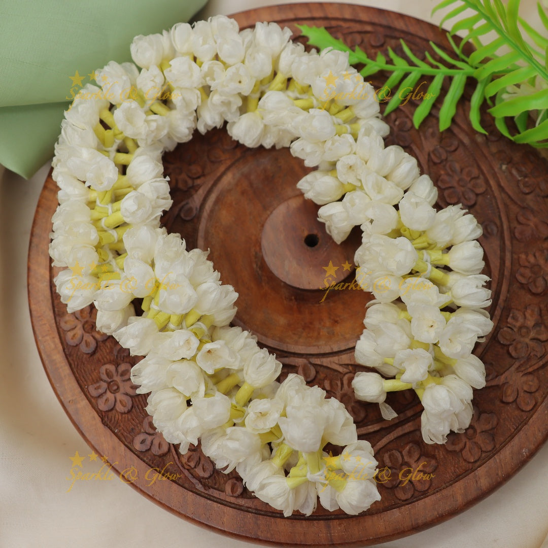 Enchanting Floral Gundu Malli Gajra for Festive Elegance - 1 Mollam