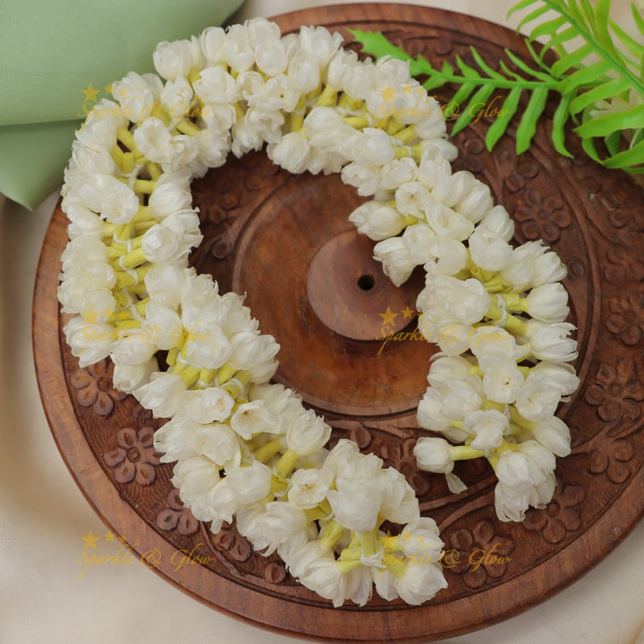 Enchanting Floral Gundu Malli Gajra for Festive Elegance - 1 Mollam