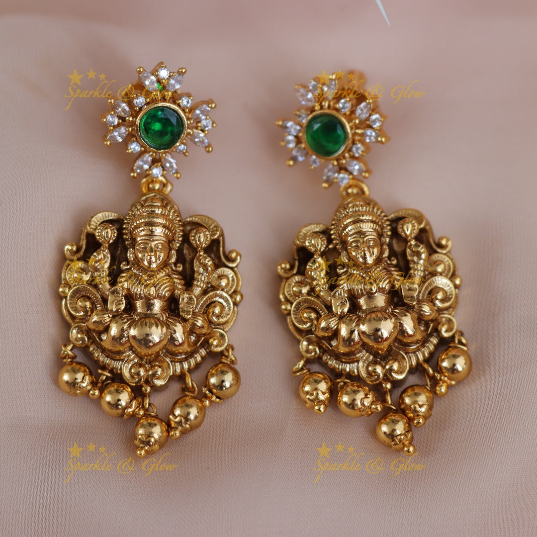 Exquisite Lakshmi Temple Necklace Set for Weddings