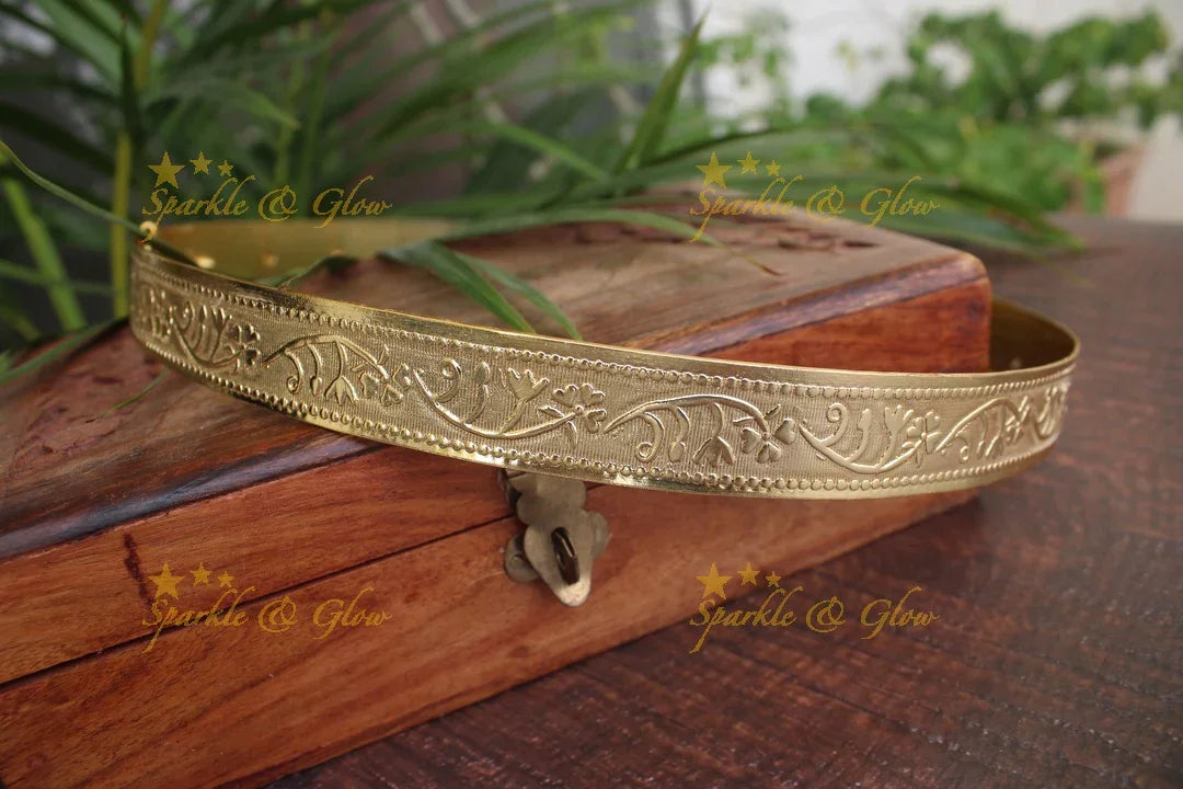 Gold alike antique simple hipbelt with intricate design - Sparkle and Glow