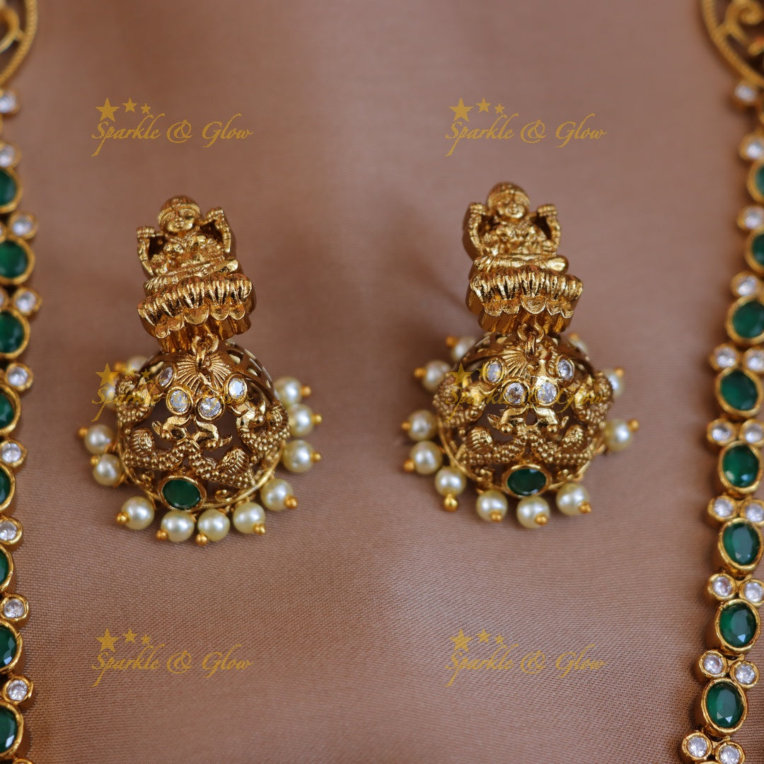 Exquisite Lakshmi Necklace for Festive Elegance