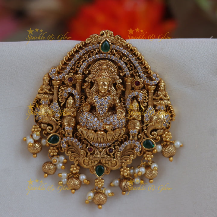 Elegant Lakshmi Jadabilla Hair Ornament for Weddings
