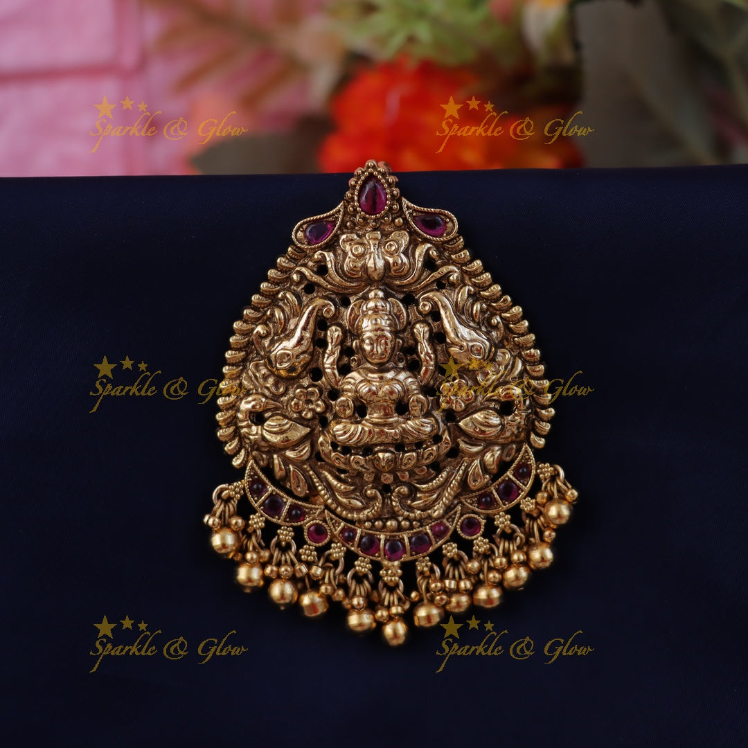 Exquisite Lakshmi Jadabilla Hair Accessory for Weddings