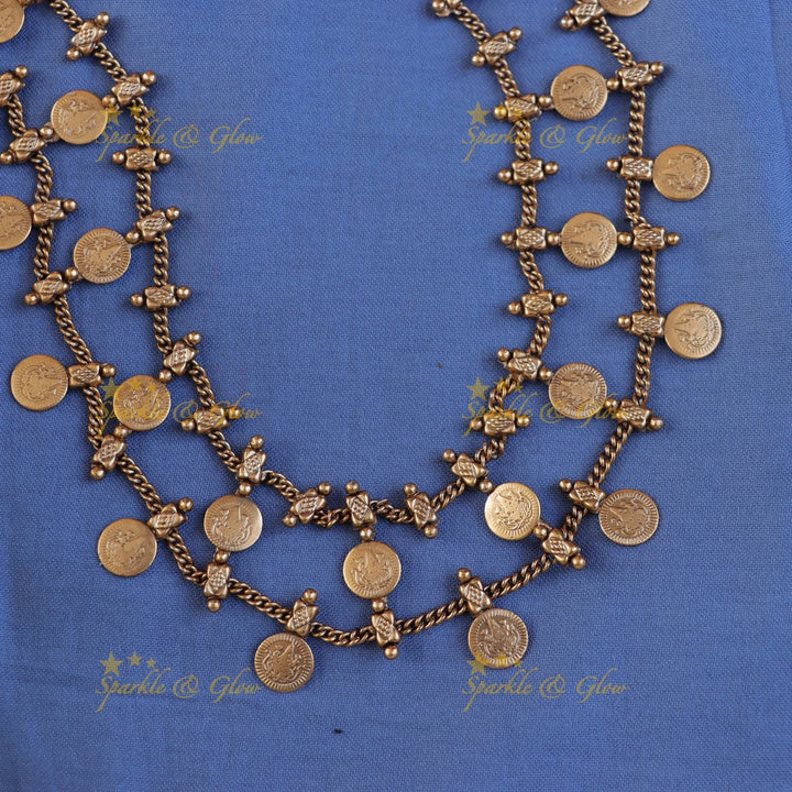 Exquisite Gold Lakshmi Necklace - Timeless Elegance