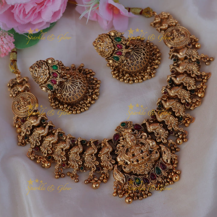 Exquisite Peacock Lakshmi Necklace: Elegance in Imitation