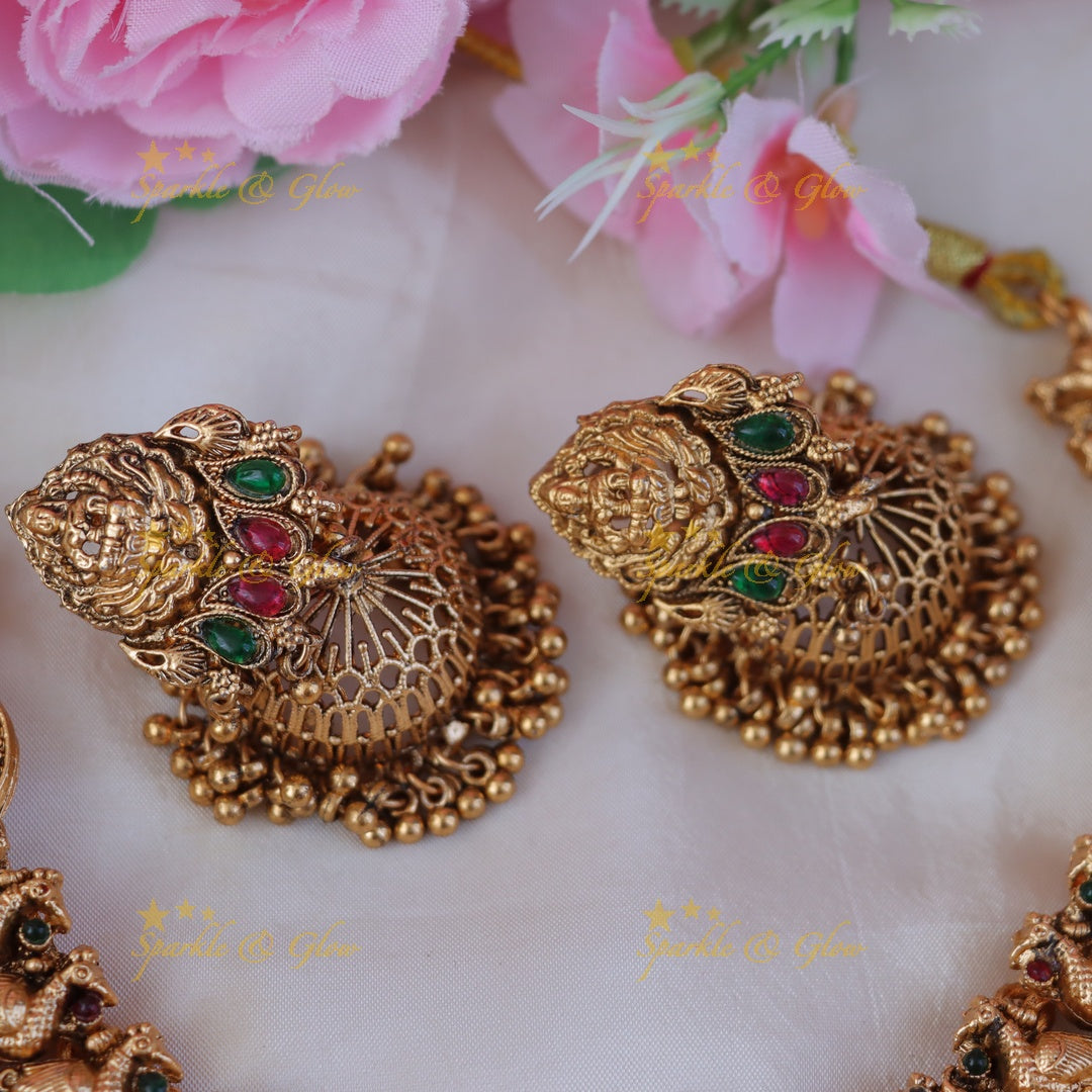 Exquisite Peacock Lakshmi Necklace: Elegance in Imitation