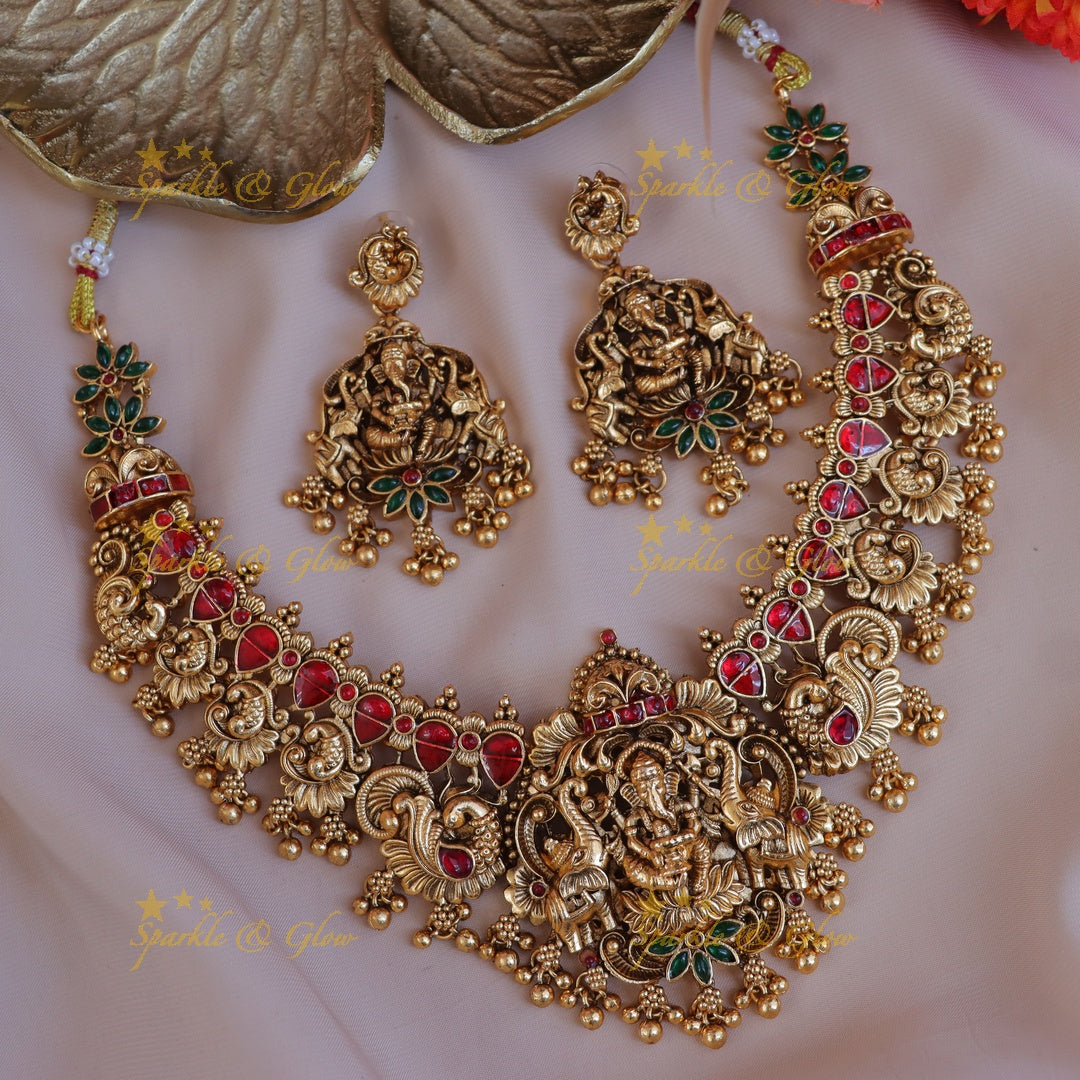 Exquisite Ganesh Necklace Set for Festive Celebrations