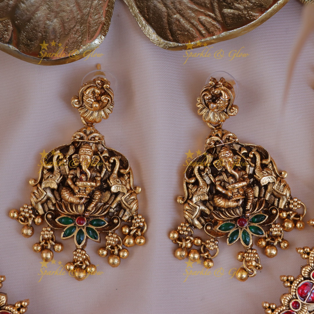 Exquisite Ganesh Necklace Set for Festive Celebrations
