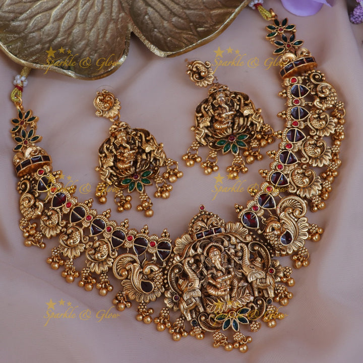 Exquisite Ganesh Necklace Set for Festive Celebrations