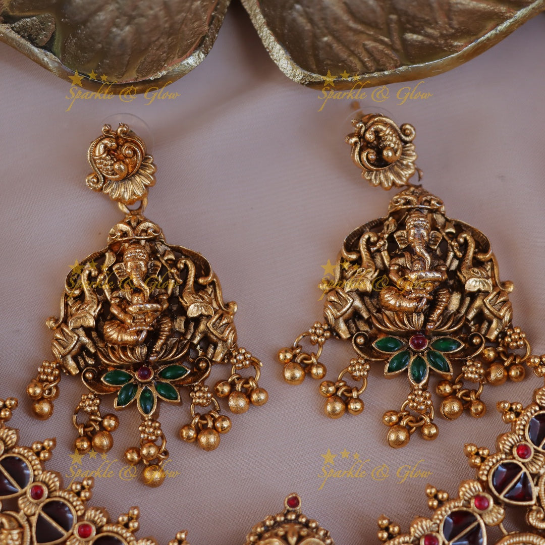 Exquisite Ganesh Necklace Set for Festive Celebrations