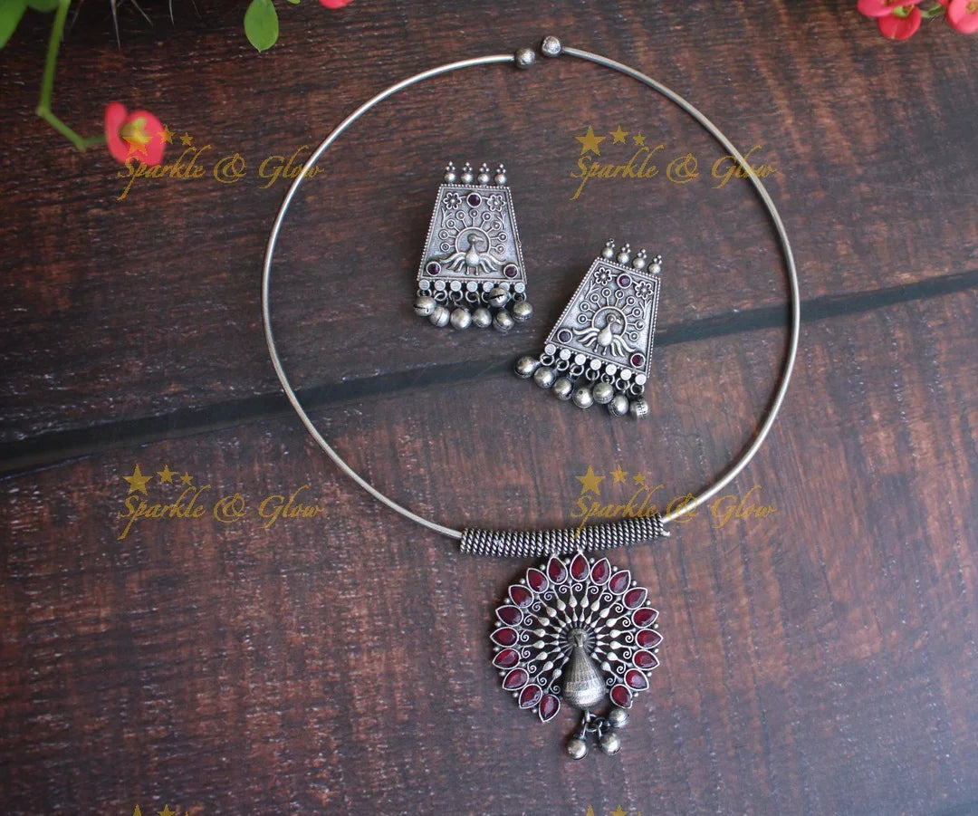 Silve look alike Peacock pipe choker - Green - Sparkle and Glow