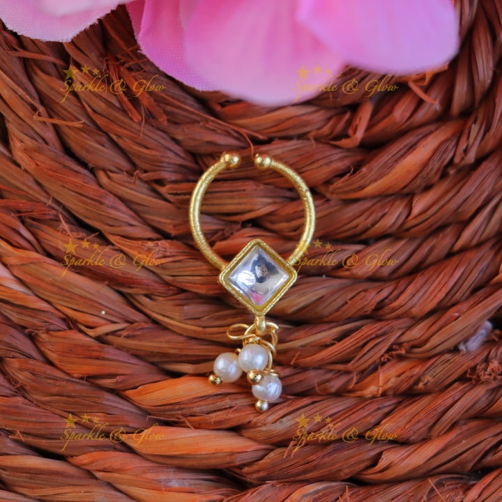 Exquisite Gold Jadau Bridal Nose Ring for Elegance