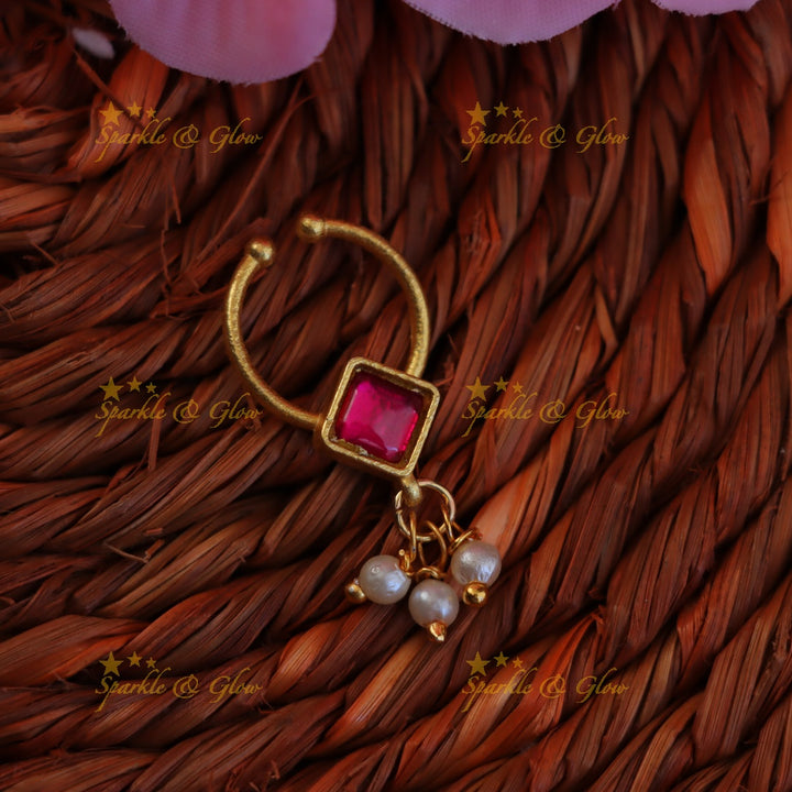 Exquisite Gold Jadau Bridal Nose Ring for Elegance