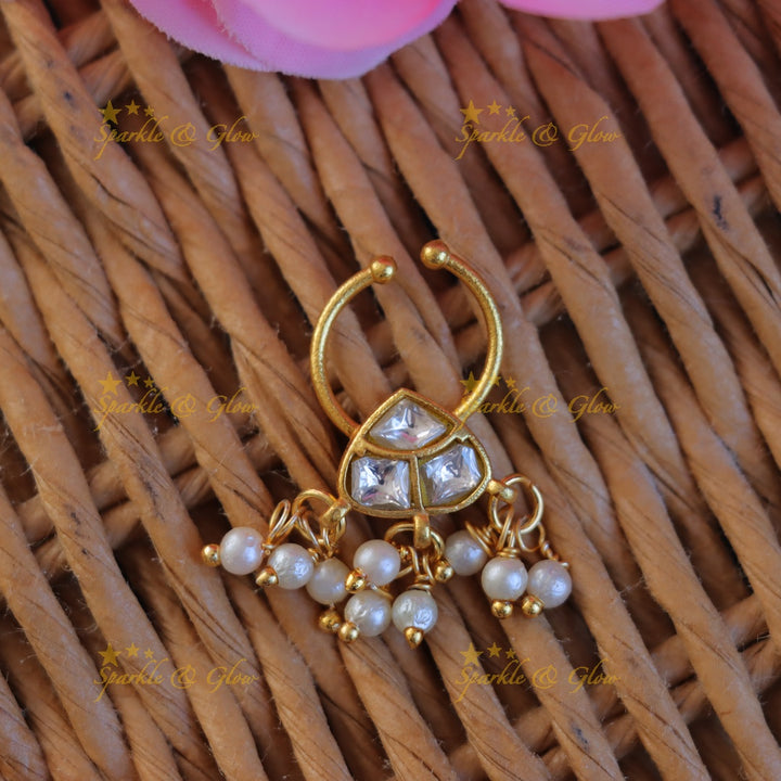 Radiant Jadau Gold Nosering for Festive Elegance