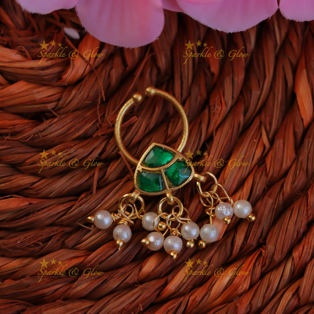 Radiant Jadau Gold Nosering for Festive Elegance