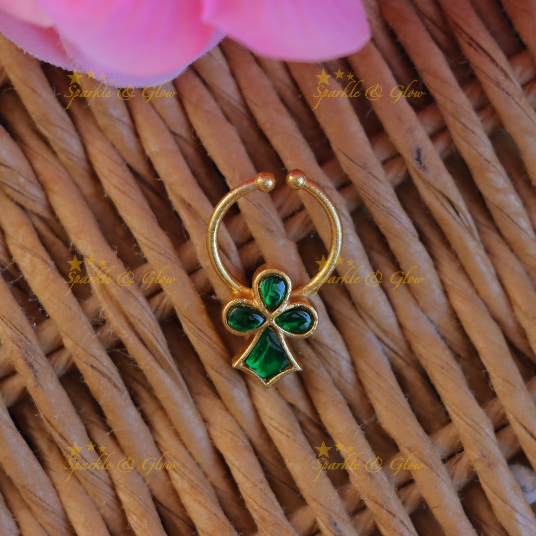 Radiant Gold Leaf Nosepin for Festive Occasions